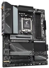 GIGABYTE X670 AORUS ELITE AX AMD X670 AM5 4x DDR5 DIMM 4x M.2 HDMI USB-C WiFi ATX (1 of 4)