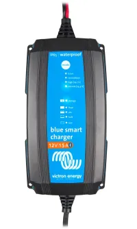 Victron BlueSmart IP65 intelligens akkumulátortöltő 12V 15A + DC csatlakozó (1 of 2)