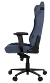 ##Arozzi VERNAZZA Tessuto morbido Sedia da gaming con struttura in metallo leggero e design ergonomico. L'**imbottitura dello schienale e del sedile** di alta qualità fornisce un buon supporto e il comfort di cui hai bisogno quando sei seduto a lungo al computer. La sedia ha un angolo di inclinazione **fino a 165°** con possibilità di oscillazione ed è dotata di braccioli regolabili in altezza con rotazione o movimento orizzontale avanti e indietro. Grazie al nuovo pistone, la capacità di carico è **fino a 145 kg**. **Altezza sedile regolabile:** 48-57 c **Altezza sedia:** 134-143 cm **Larghezza seduta:** 31 cm **Profondità seduta:** 52 cm **Altezza schienale:** 86 cm **Capacità di carico:** 145 kg **Peso:** 26 kg thumbnail (6 of 8)