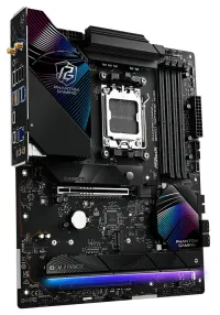 ASRock B850 Riptide WiFi AMD B850 AM5 4x DDR5 DIMM 4x M.2 HDMI USB-C WiFi ATX (1 of 4)