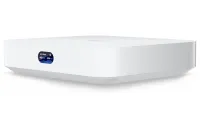 Ubiquiti UniFi Cloud Gateway Ultra — маршрутизатор Сетевая ОС UniFi IPS IDS 1x 2,5GbE 4x GbE (1 of 6)